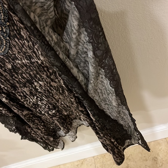 Handmade Beaded Poncho style blouse with lace and bead + sequin detailing - Picture 2 of 2